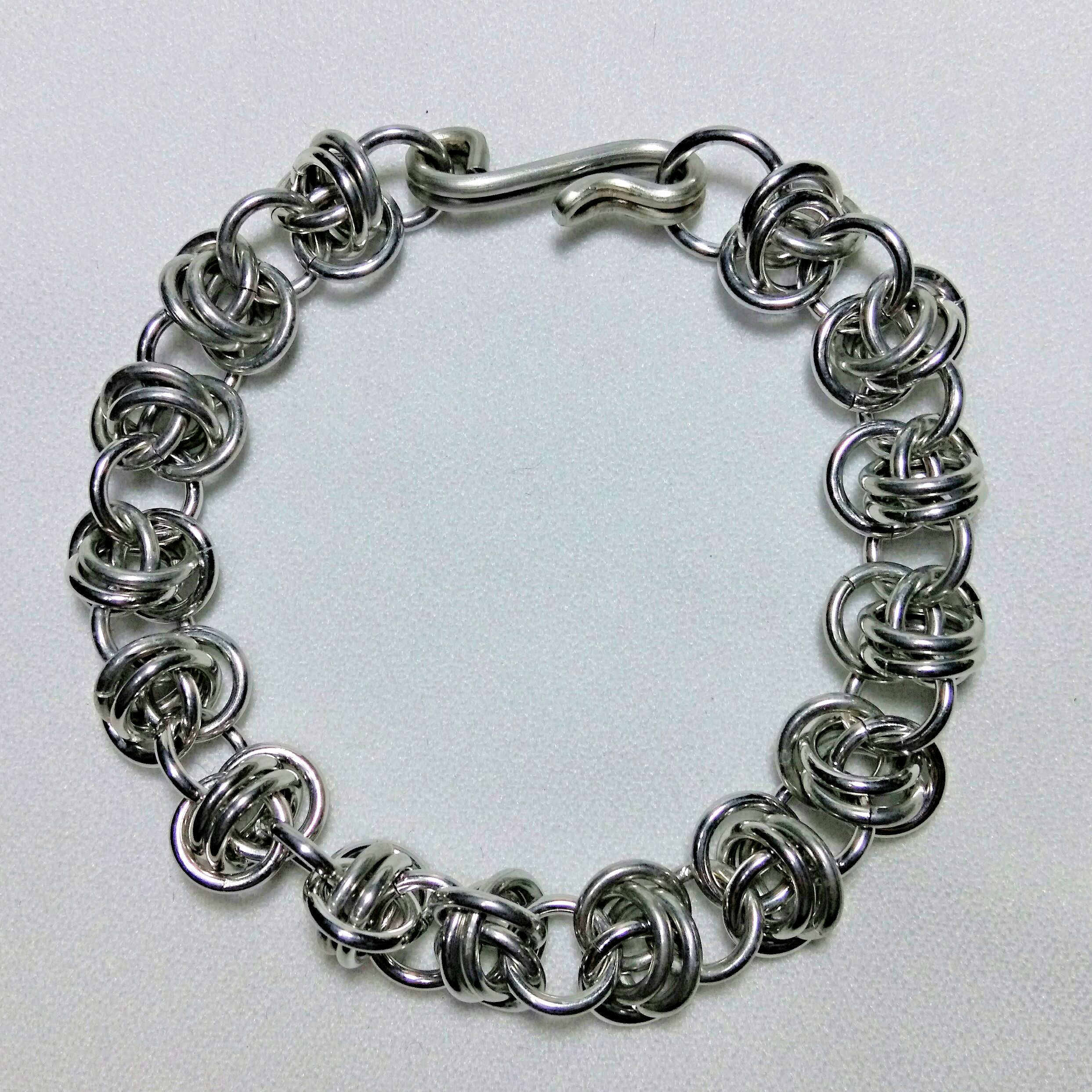 Orbital Pattern Chainmaille Bracelet in Aluminum – 11337 - Champion ...